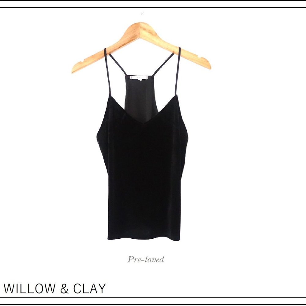 WILLOW & CLAY BLACK VELVET-Y STRAPPY TOP S…